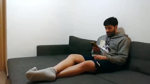 Snapshot of italianboybcn chatting on December 2024 10:12:01 PM italianboybcn online show from December 2024 10:12:01 PM