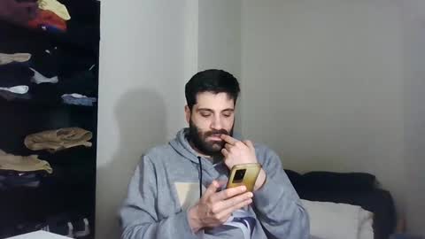 Snapshot of italianboybcn chatting on January 2025 07:35:02 AM italianboybcn online show from January 2025 07:35:02 AM