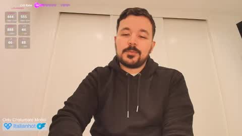 Snapshot of italianhorny2018 chatting on January 2026 09:33:01 AM Gio online show from January 2026 09:33:01 AM