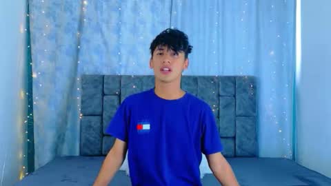 ithan_kingtwin online show from May 2026 06:59:01 PM