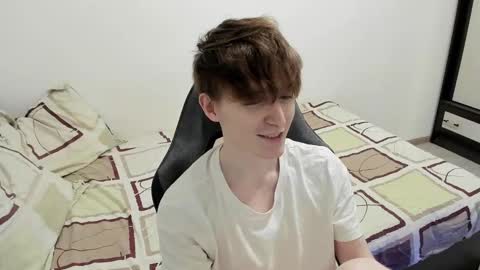 Ethan online show from December 2024 06:05:01 PM