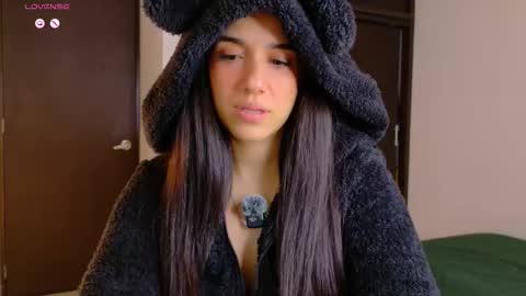 K A R I online show from February 2026 12:37:02 AM