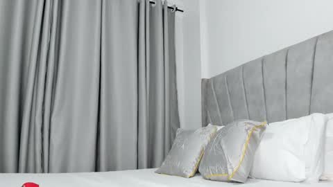 Snapshot of its_canella chatting on January 2026 03:30:02 AM canella online show from January 2026 03:30:02 AM