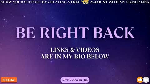 Snapshot of its_lily chatting on October 2025 11:13:02 PM Lily online show from October 2025 11:13:02 PM