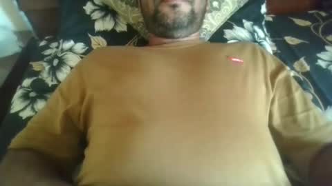 Snapshot of its_me_2323 chatting on May 2026 04:39:02 AM its_me_2323 online show from May 2026 04:39:02 AM