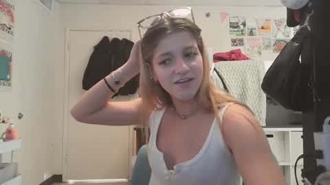 Snapshot of itsalexlove chatting on February 2025 11:13:02 PM Alex Love online show from February 2025 11:13:02 PM