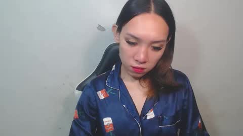 Snapshot of itsmehotqueen chatting on October 2025 11:40:01 AM itsmehotqueen online show from October 2025 11:40:01 AM
