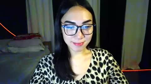 Snapshot of itsmehotqueen chatting on May 2026 03:35:02 AM itsmehotqueen online show from May 2026 03:35:02 AM