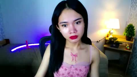 Snapshot of itsmeloveypinay chatting on October 2025 10:56:02 AM itsmeloveypinay online show from October 2025 10:56:02 AM