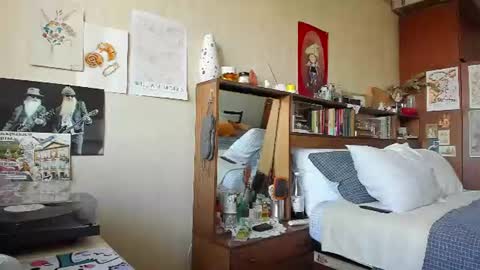 Roxy online show from August 2026 09:11:02 AM