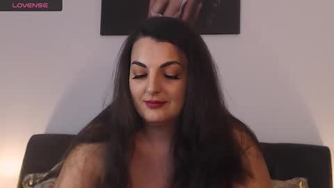 Melissa Khaan online show from January 2025 01:58:02 PM