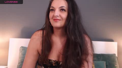 Melissa Khaan online show from December 2025 07:49:01 AM