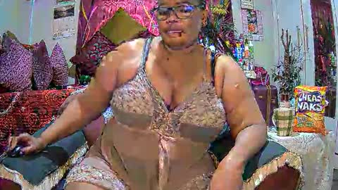 itumeleng74 online show from November 2025 06:25:02 AM