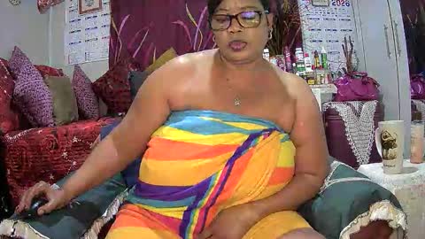 itumeleng74 online show from February 2026 06:15:01 PM