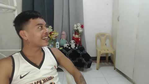 Jhonfred online show from May 2026 02:45:01 PM