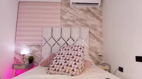 ivanna online show from January 2026 07:26:01 PM