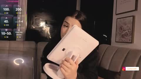 Ivanna West online show from November 2025 10:14:02 AM