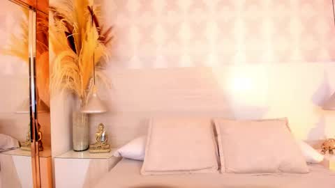 Snapshot of ivannaanggel chatting on October 2025 12:37:02 PM Ivannaanggel online show from October 2025 12:37:02 PM