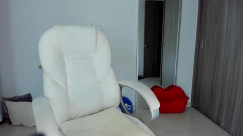 Ivanna online show from February 2025 12:30:01 AM