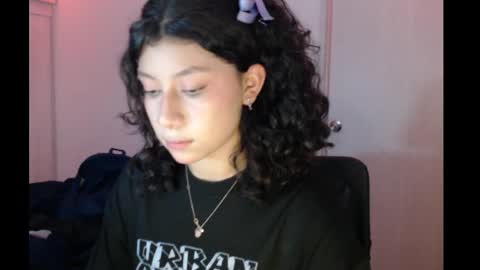 Snapshot of ivonny111 chatting on November 2025 07:35:02 AM ivonny111 online show from November 2025 07:35:02 AM