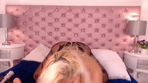 IvonnyBon online show from January 2026 03:31:01 AM