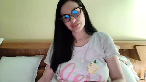 Ivory online show from December 2024 03:15:01 PM