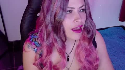 Diana Rojas  online show from September 2025 02:47:02 AM