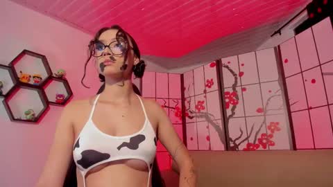 Snapshot of ivy_leister chatting on October 2025 05:44:02 AM Ivy online show from October 2025 05:44:02 AM