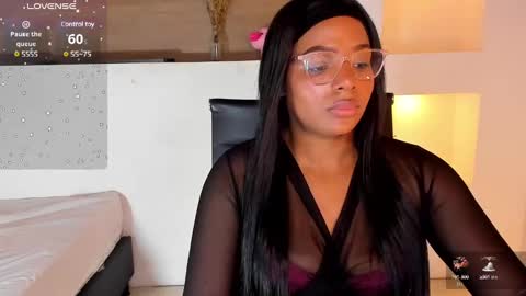 Snapshot of ivybliss8 chatting on January 2025 02:56:02 PM i v y b l i s s online show from January 2025 02:56:02 PM