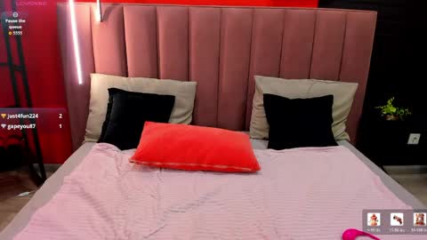 Snapshot of ivydainty chatting on May 2026 02:05:02 AM Ivy online show from May 2026 02:05:02 AM