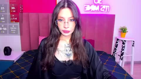 Snapshot of ivydainty chatting on May 2026 01:34:01 AM Ivy online show from May 2026 01:34:01 AM