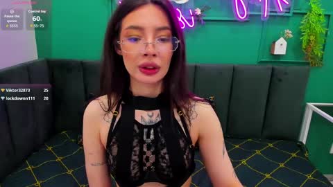 Snapshot of ivydainty chatting on May 2026 01:45:01 AM Ivy online show from May 2026 01:45:01 AM