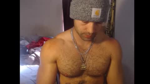 izak144 online show from February 2026 05:35:02 PM