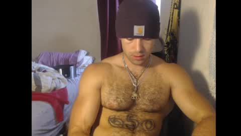 Snapshot of izak144 chatting on May 2026 09:24:01 PM izak144 online show from May 2026 09:24:01 PM