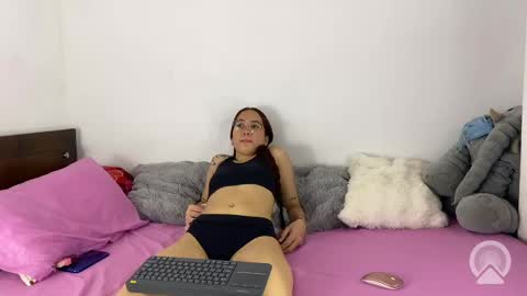Snapshot of izhiss chatting on September 2025 12:11:01 AM izhiss online show from September 2025 12:11:01 AM