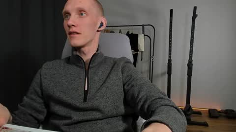 Danny online show from December 2024 08:36:02 PM