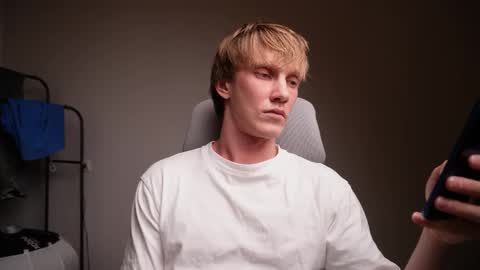 Danny online show from December 2025 02:49:01 AM