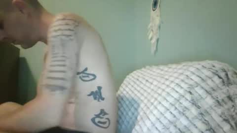 Snapshot of j_lion85 chatting on November 2025 10:15:01 AM j_lion85 online show from November 2025 10:15:01 AM