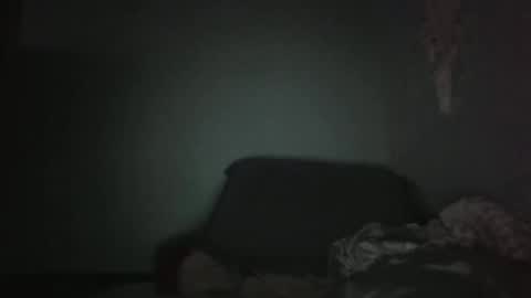 Snapshot of j_lion85 chatting on December 2025 09:40:01 AM j_lion85 online show from December 2025 09:40:01 AM