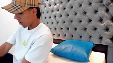 Jacoock online show from November 2025 03:50:02 AM