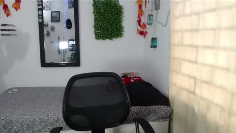 jack160724 online show from February 2026 07:50:02 PM