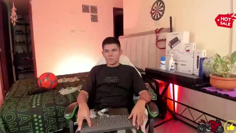 JACK CASTELL online show from October 2025 11:08:02 AM