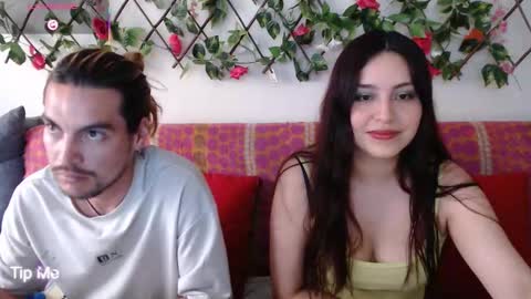 Jack and Emily online show from November 2025 06:40:01 PM