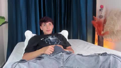 Snapshot of jack_noir chatting on September 2025 03:03:02 PM Jack online show from September 2025 03:03:02 PM