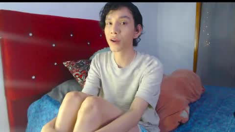 Snapshot of jack_s21 chatting on May 2026 04:06:01 AM Laick online show from May 2026 04:06:01 AM