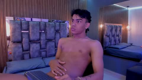 Jack online show from November 2025 04:34:02 AM