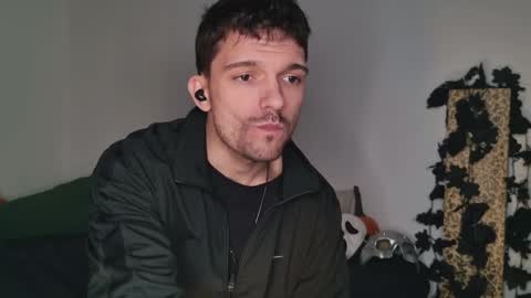 Snapshot of jackdesfeux chatting on October 2025 02:32:02 AM Jack  online show from October 2025 02:32:02 AM