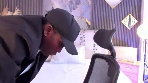 Snapshot of jacksonmuller_ chatting on February 2026 01:37:01 PM Jackson online show from February 2026 01:37:01 PM