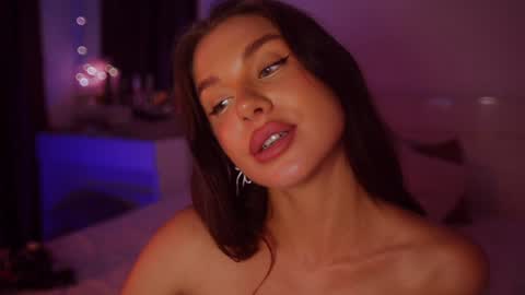 jacky_smith online show from February 2025 11:21:01 AM