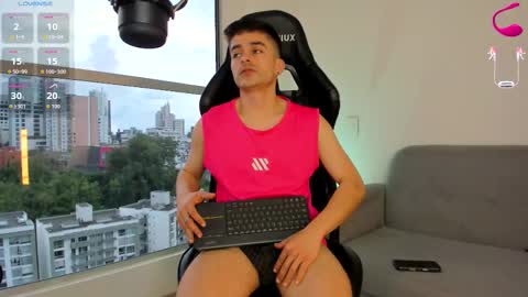 Snapshot of jacob_ferrer chatting on February 2026 09:46:01 PM JACOB FERRER online show from February 2026 09:46:01 PM